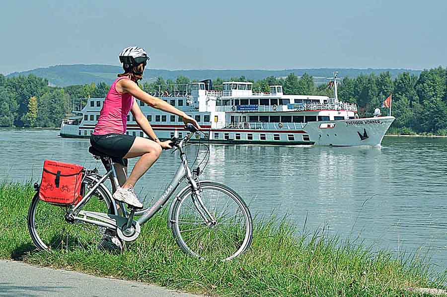 Radfahren an Donau | Faustschlössl